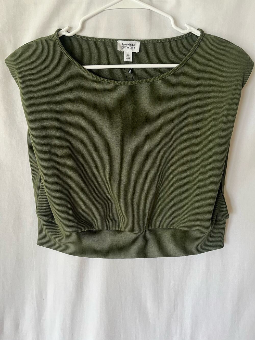 The Drop Women's Green Padded Shoulder Crop Top by @lucywhims Casual XXL Pull On